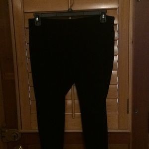 Black leggings/tights